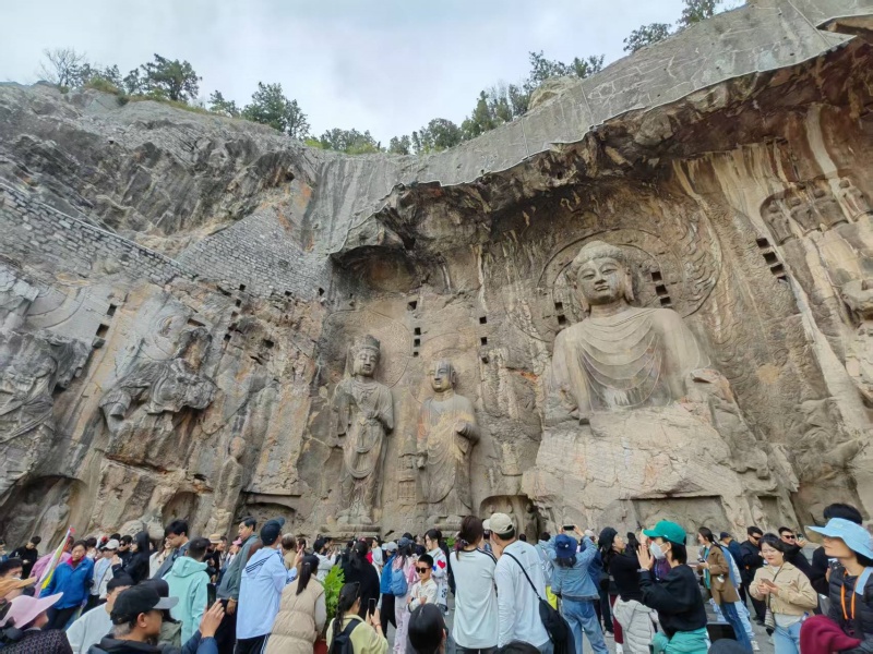 洛阳见闻：守望古都千年的龙门石窟