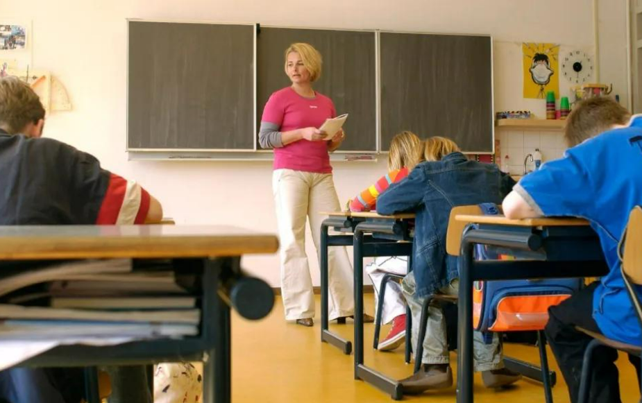 英国法院裁决：支持学校对问题学生使用隔离间