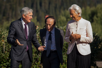 美联储主席暗示可能下月降息