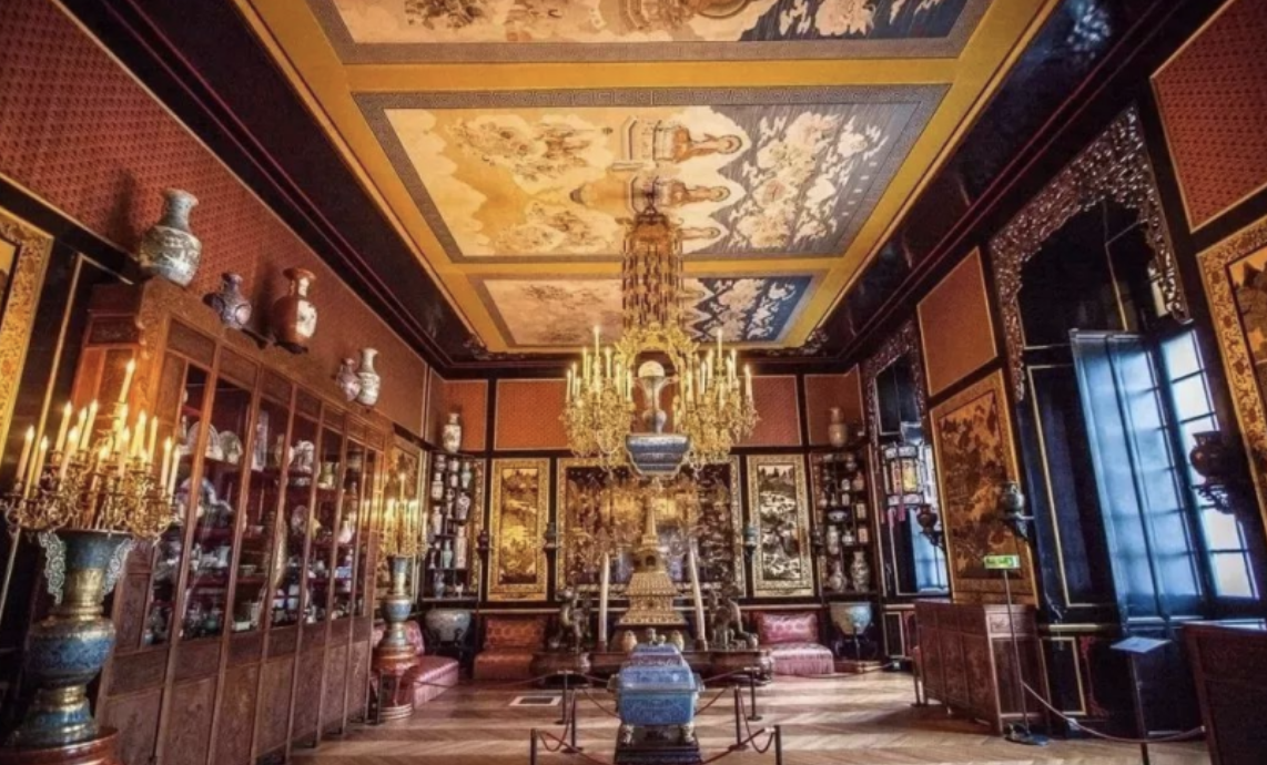 法国全票通过“文物归还法案” 