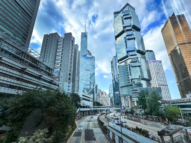  海外资金转投香港成趋势