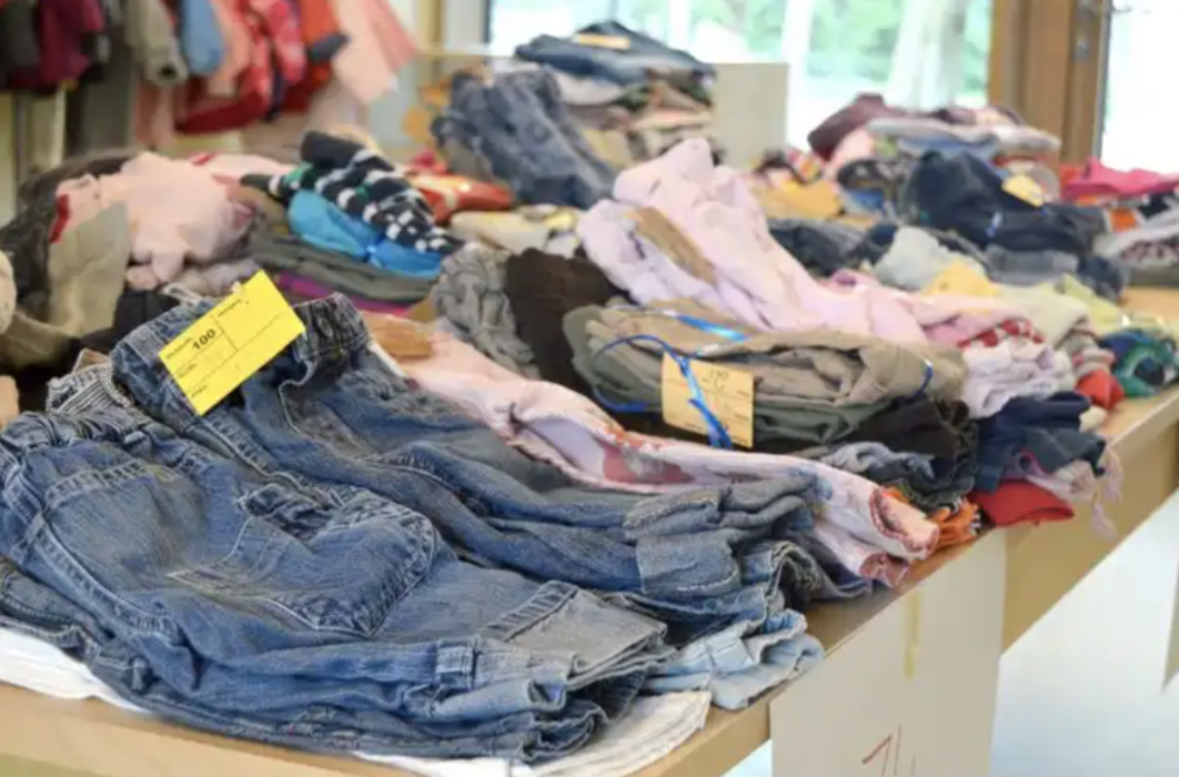 废旧衣物回收体系现结构性危机 法头部环保组织被罚17万欧